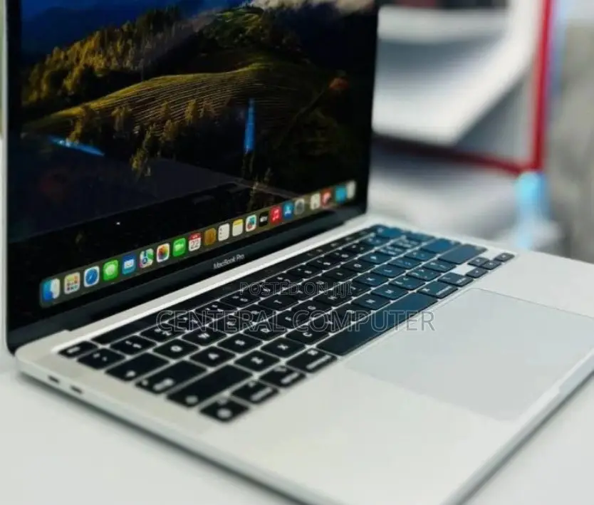 New Laptop Apple MacBook Air 2022 M2 8GB Apple M2 SSD 256GB