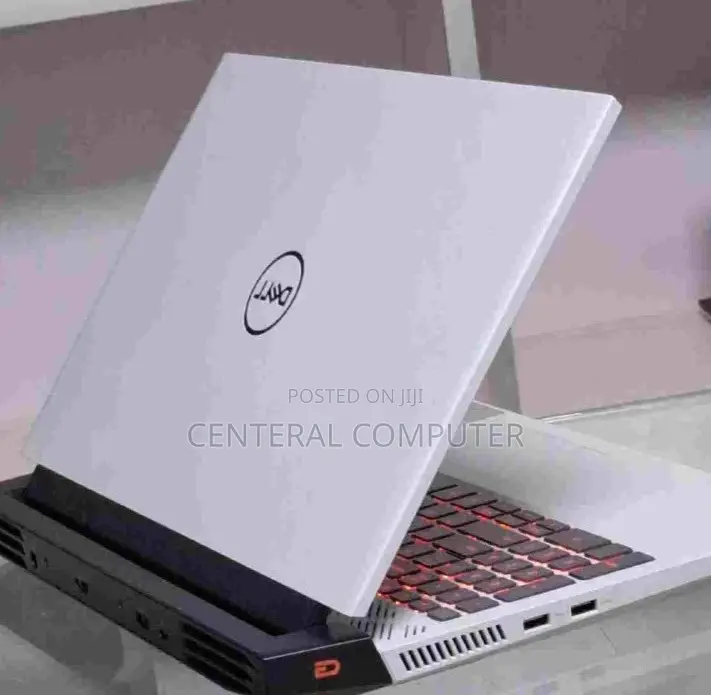 New Laptop Dell G15 5511 16GB Intel Core I7 SSD 512GB
