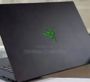 New Laptop Razer Blade Advanced 16GB Intel Core I7 SSD 512GB