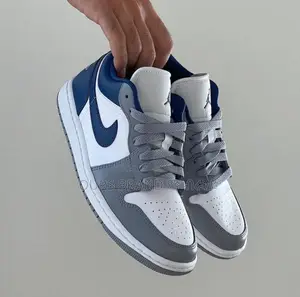 Photo - Air Jordan 1 Low "MOCHA" High Master Quality Luxury Sneakers