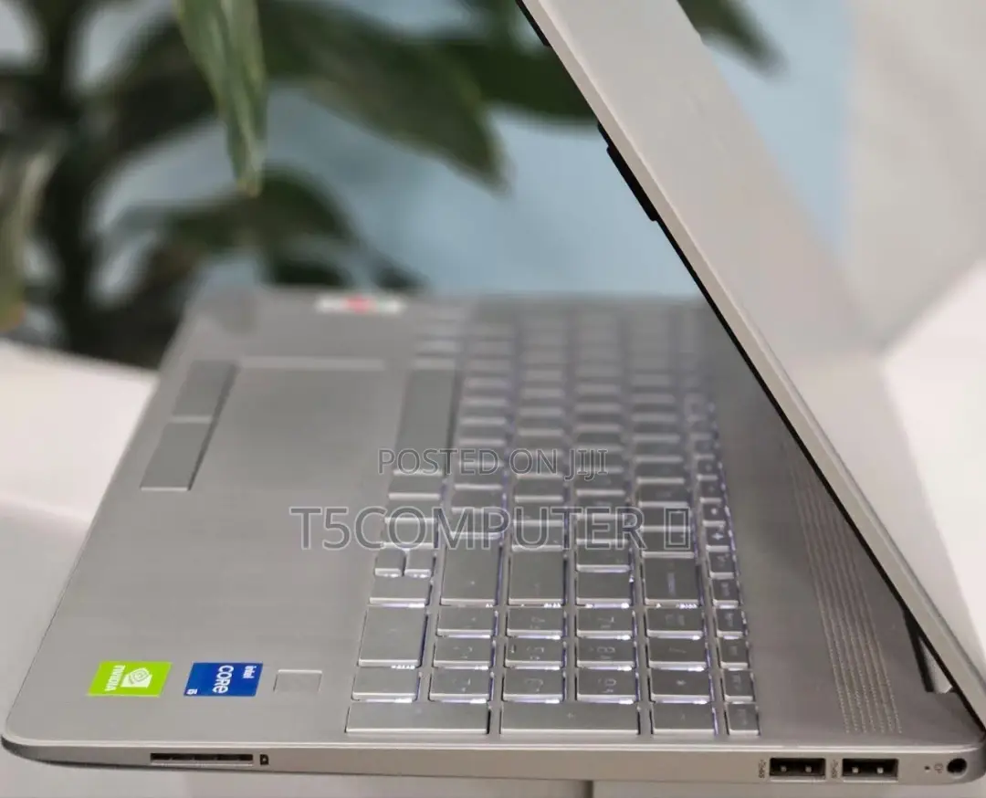 New Laptop HP Stream Notebook 16GB Intel Core I5 SSD 512GB