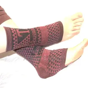 8pcs Bamboo Charcoal Fitness Protective Gear Set