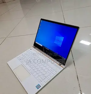 New Laptop HP Spectre 8GB Intel Core I5 SSD 512GB