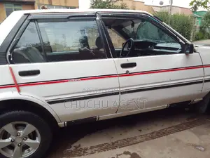 Toyota Corolla 1985 White