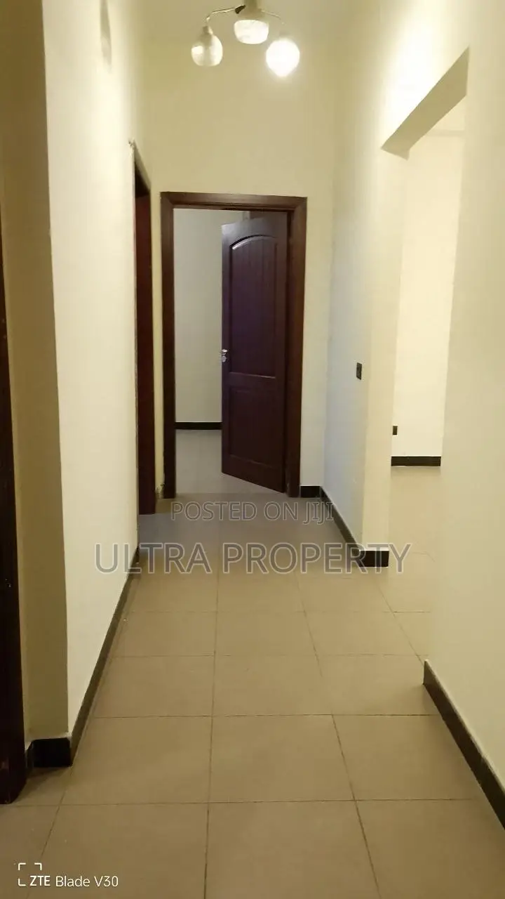 3bdrm Apartment in Bole for rent