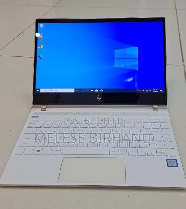 New Laptop HP Spectre 8GB Intel Core I5 SSD 512GB
