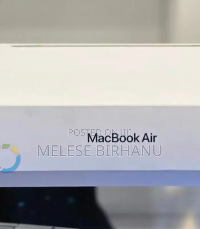 New Laptop Apple MacBook 8GB Apple M3 SSD 512GB