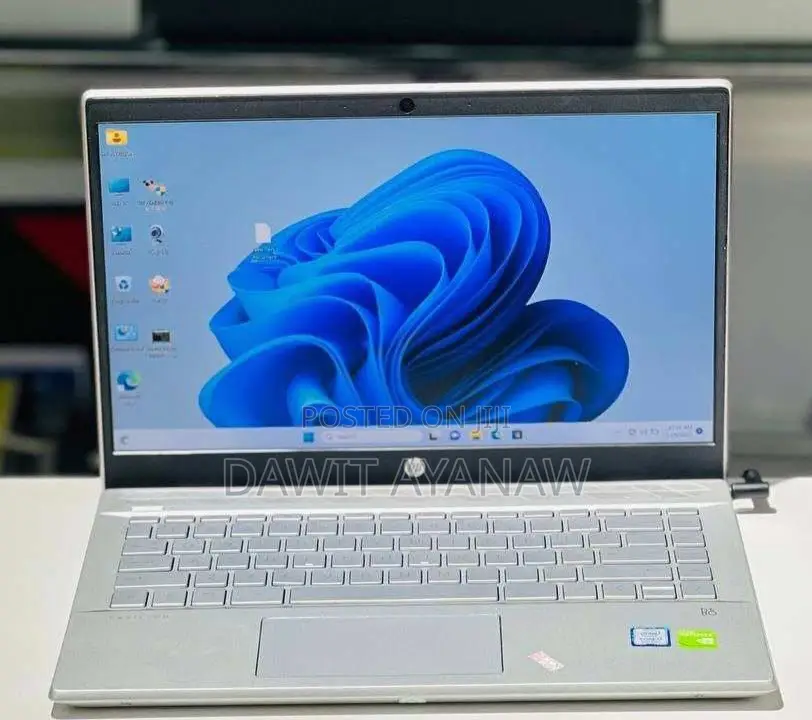 New Laptop HP Pavilion 14 8GB Intel Core I7 HDD+SSD 256GB