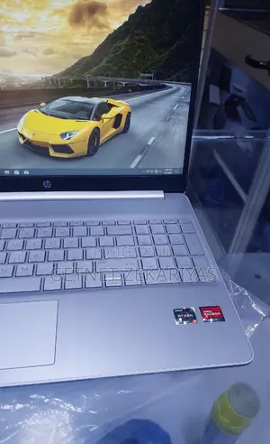 New Laptop HP EliteBook 840 10 16GB AMD Ryzen 5 SSD 512GB