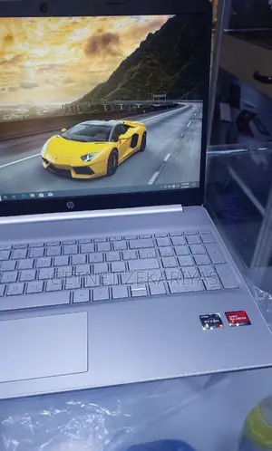 New Laptop HP EliteBook 840 10 16GB AMD Ryzen 5 SSD 512GB