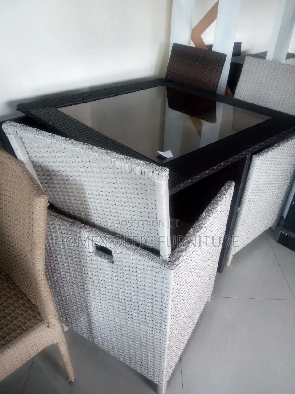 Garden Square Tables and Chairs የጋርደን ጠረጴ እና ወንበር