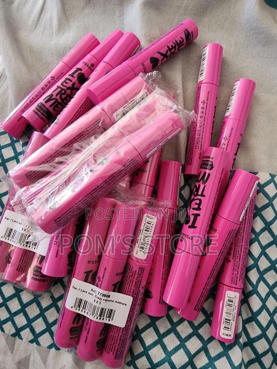 Extreme Mascara and Magnum Big Shot