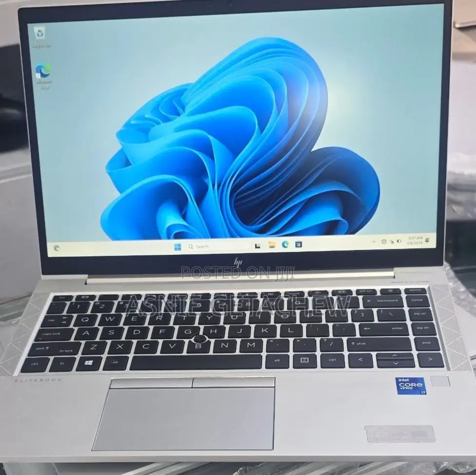 New Laptop HP EliteBook 840 G8 16GB Intel Core I7 SSD 512GB