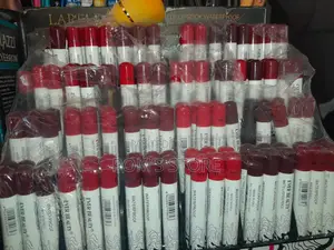 Photo - Lip Liners