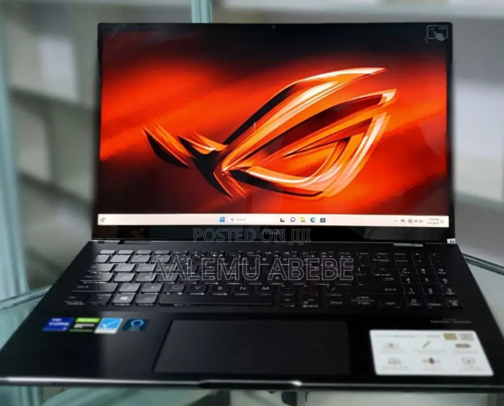 New Laptop Asus ZenBook Flip 14 UX461UA 16GB Intel Core I7 SSD 512GB