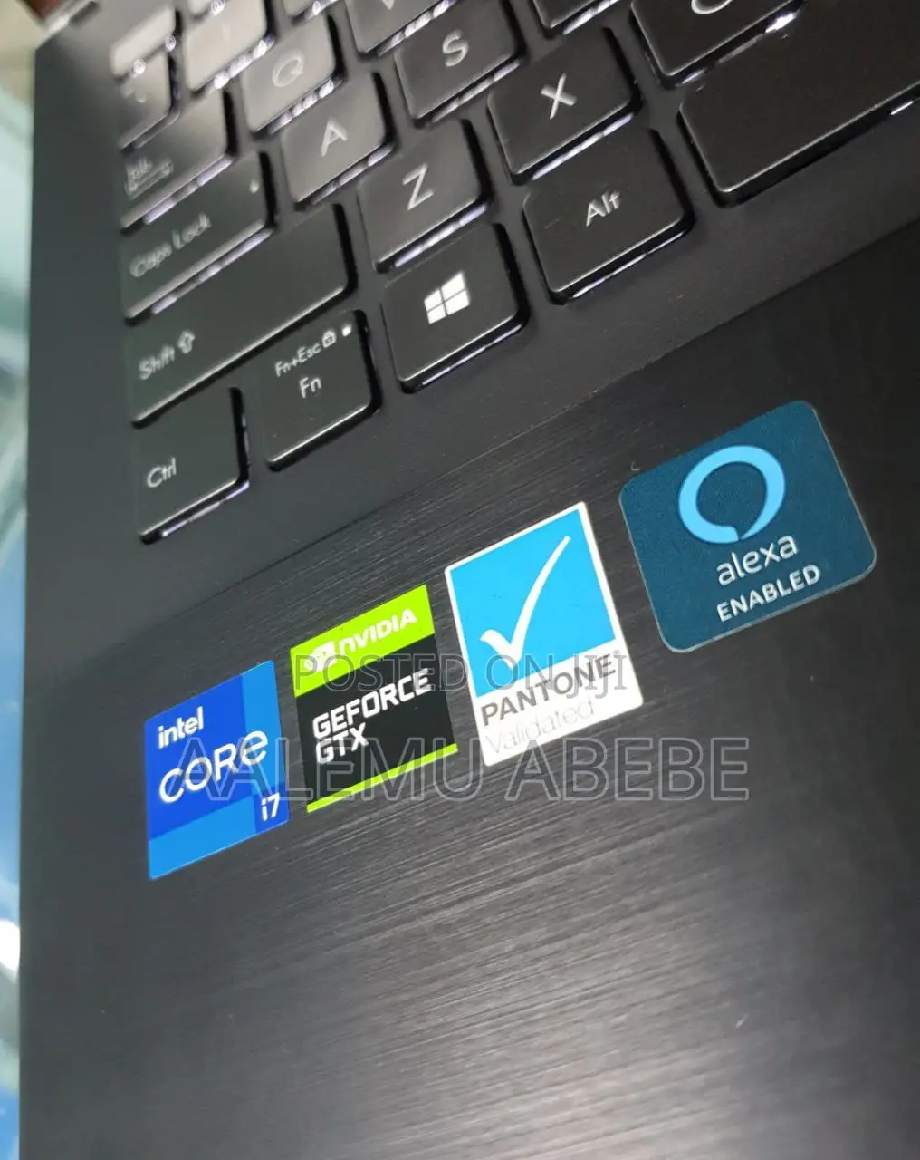 New Laptop Asus ZenBook Flip 14 UX461UA 16GB Intel Core I7 SSD 512GB