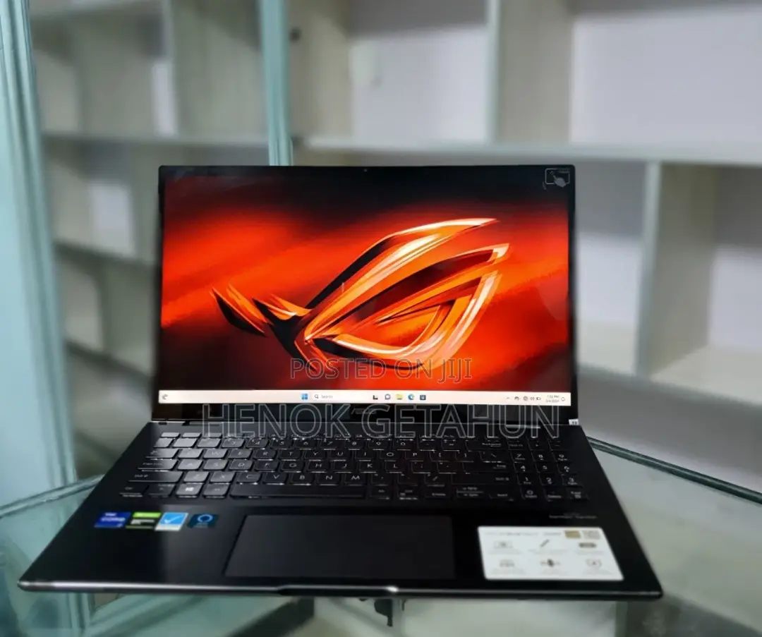 New Laptop Asus ZenBook Pro 15 UX580GE 16GB Intel Core I7 SSD 512GB