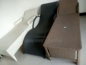 Swimming Pool Outdoor Daybed የመዋኛ ገንዳ የውጭ አልጋ