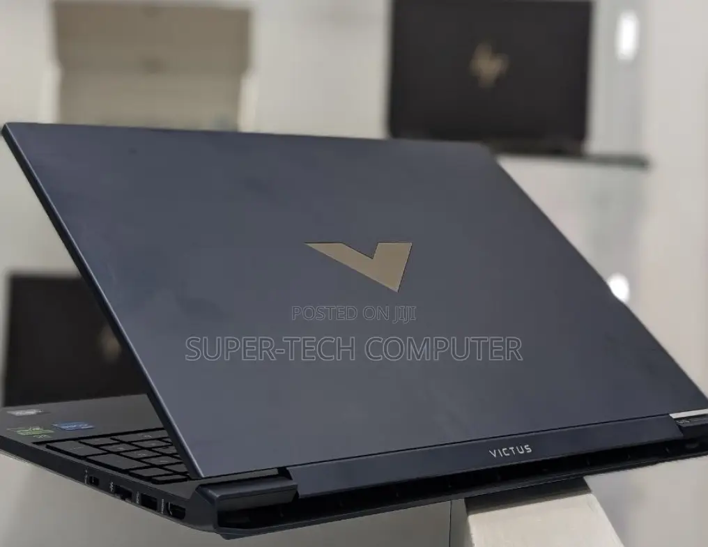 New Laptop HP Victus 15 8GB Intel Core I5 SSD 512GB