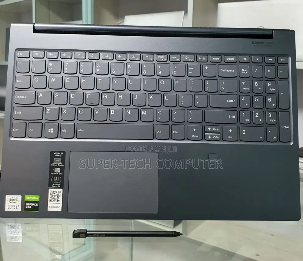New Laptop Lenovo Yoga 730 16GB Intel Core I7 SSD 512GB