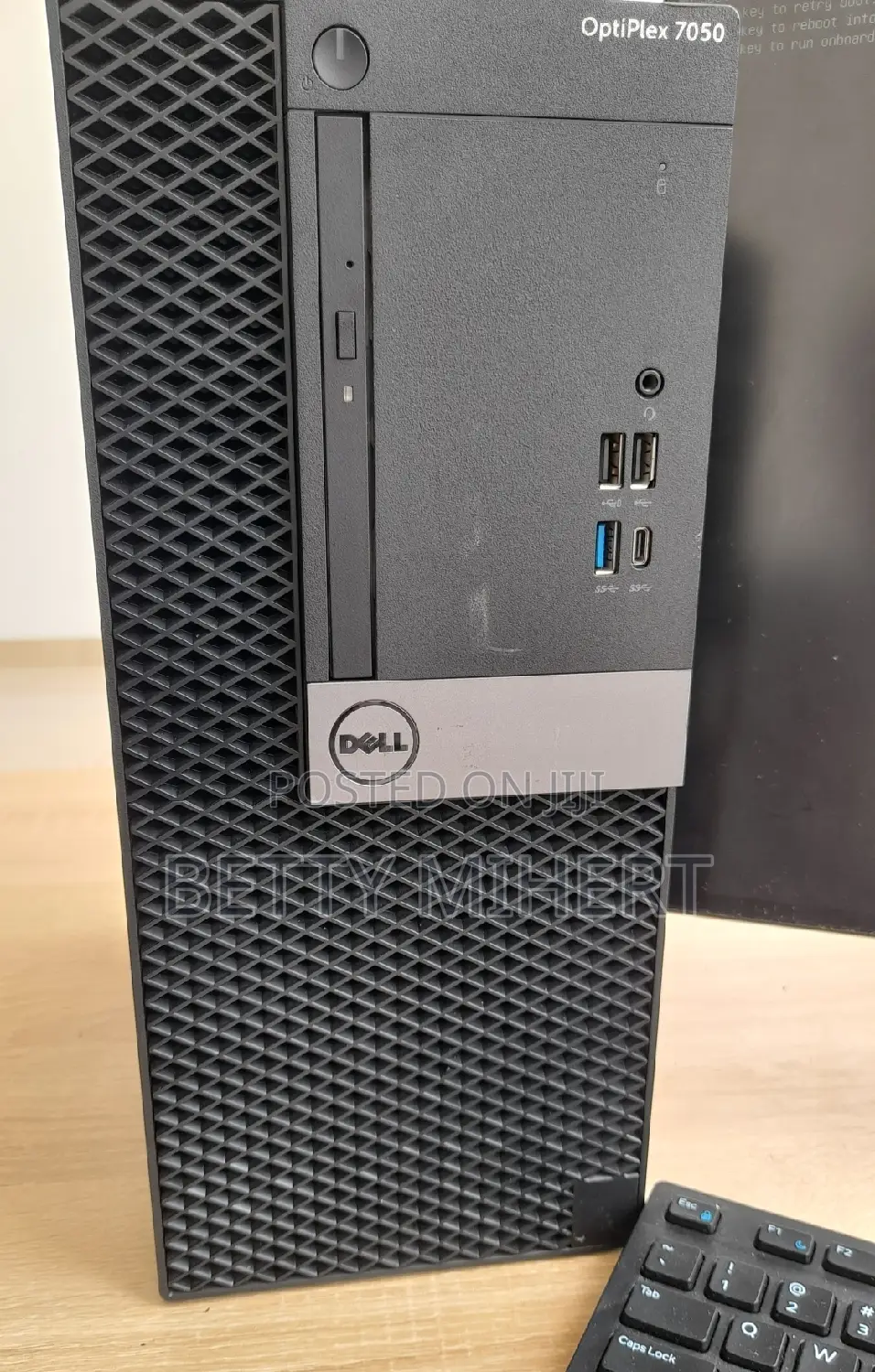 Desktop Computer Dell OptiPlex 3050 8GB Intel Core I5 HDD 1T