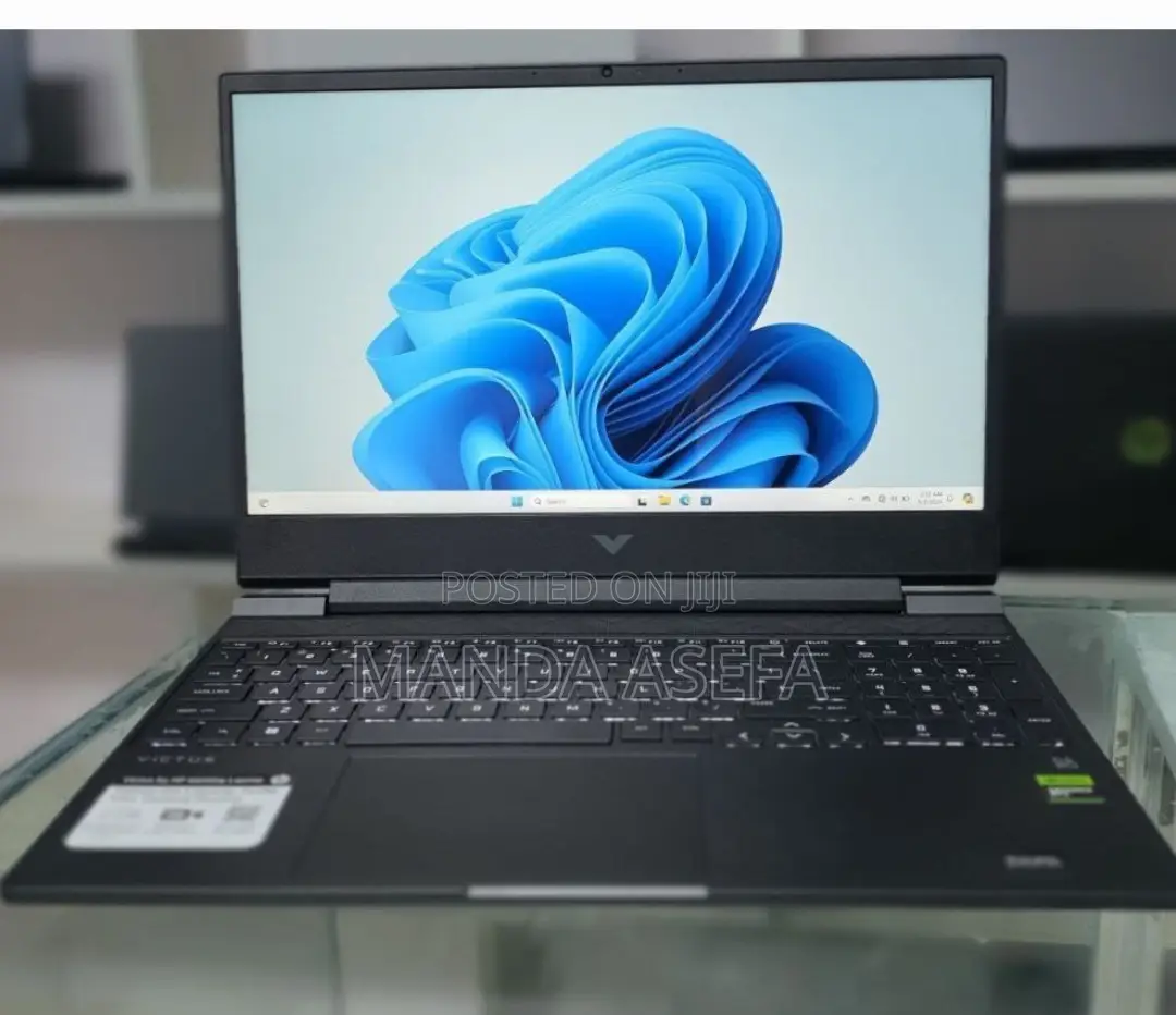 New Laptop HP Victus 16 16GB Intel Core I7 SSD 512GB