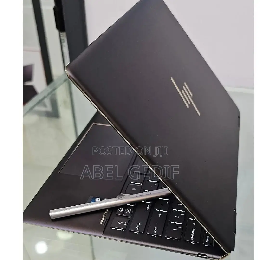 New Laptop HP Spectre 16GB Intel Core I7 SSD 512GB