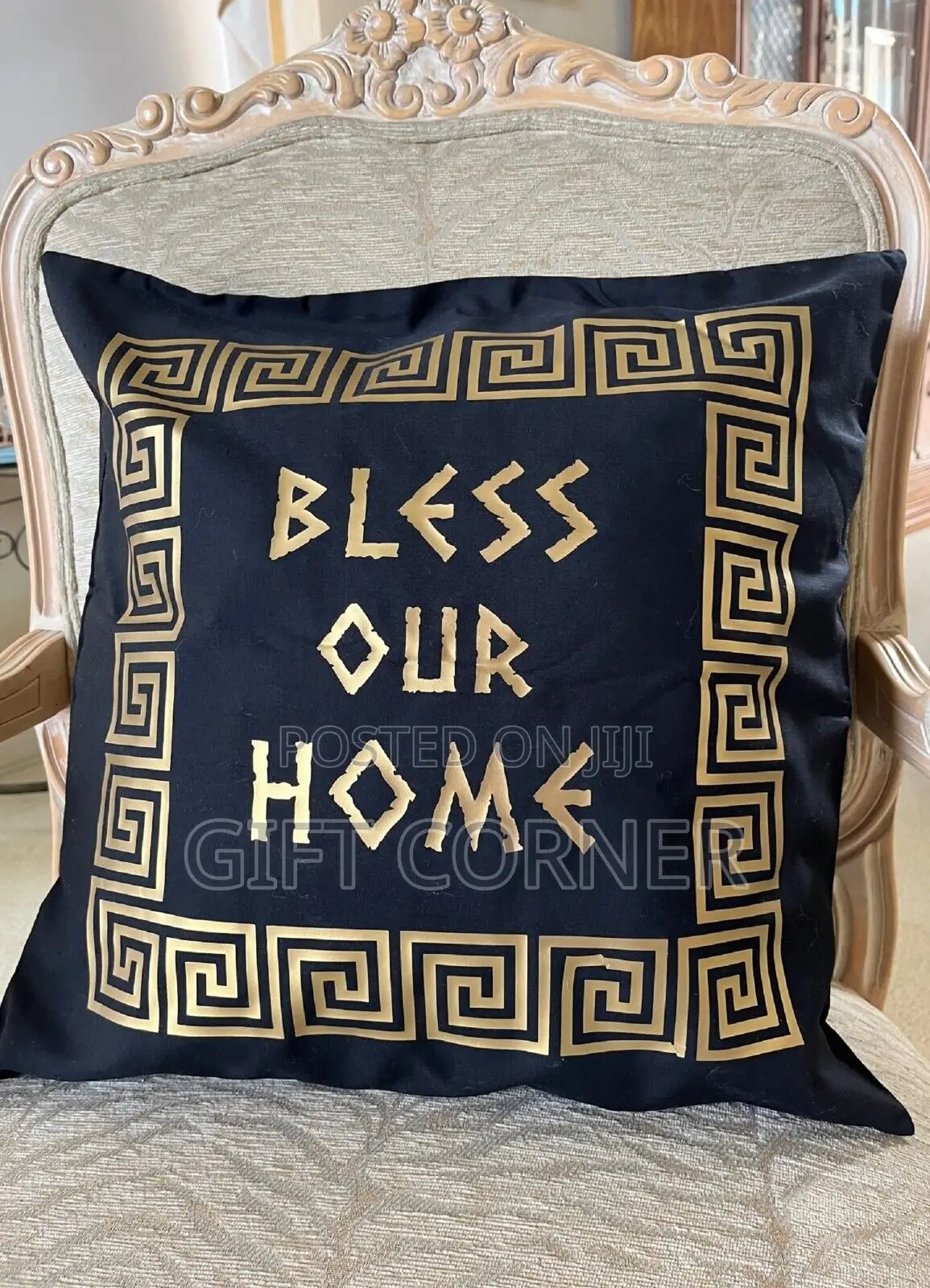 Title Desighn Pillows With Insert