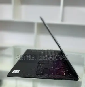 New Laptop Dell XPS 13 16GB Intel Core I7 SSD 512GB