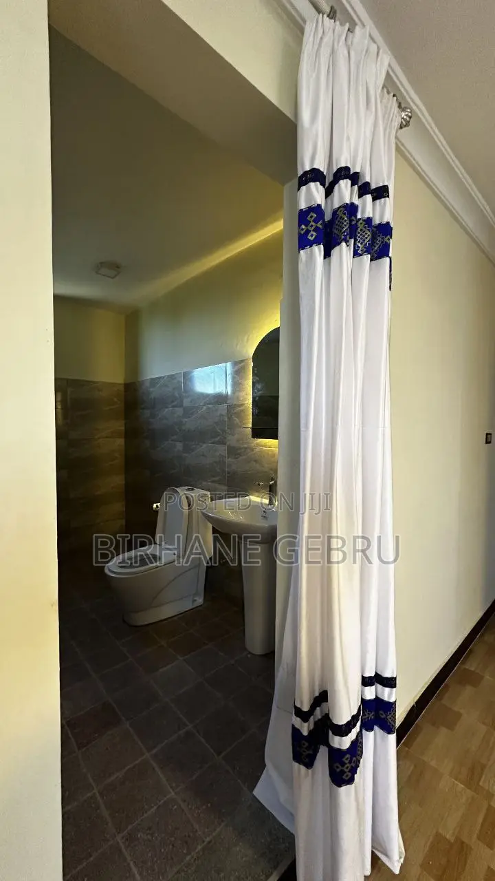 G+5 Apartiment Rent for Business