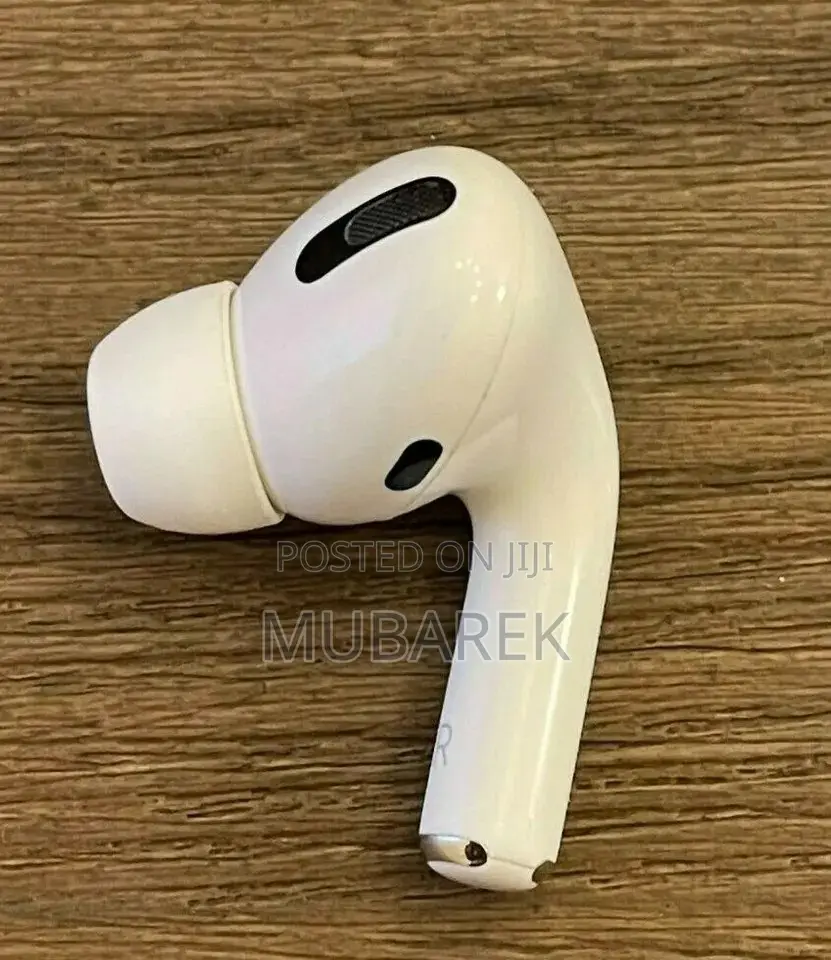 New Airpod Pro: Enhanced Mic for Clearer Calls