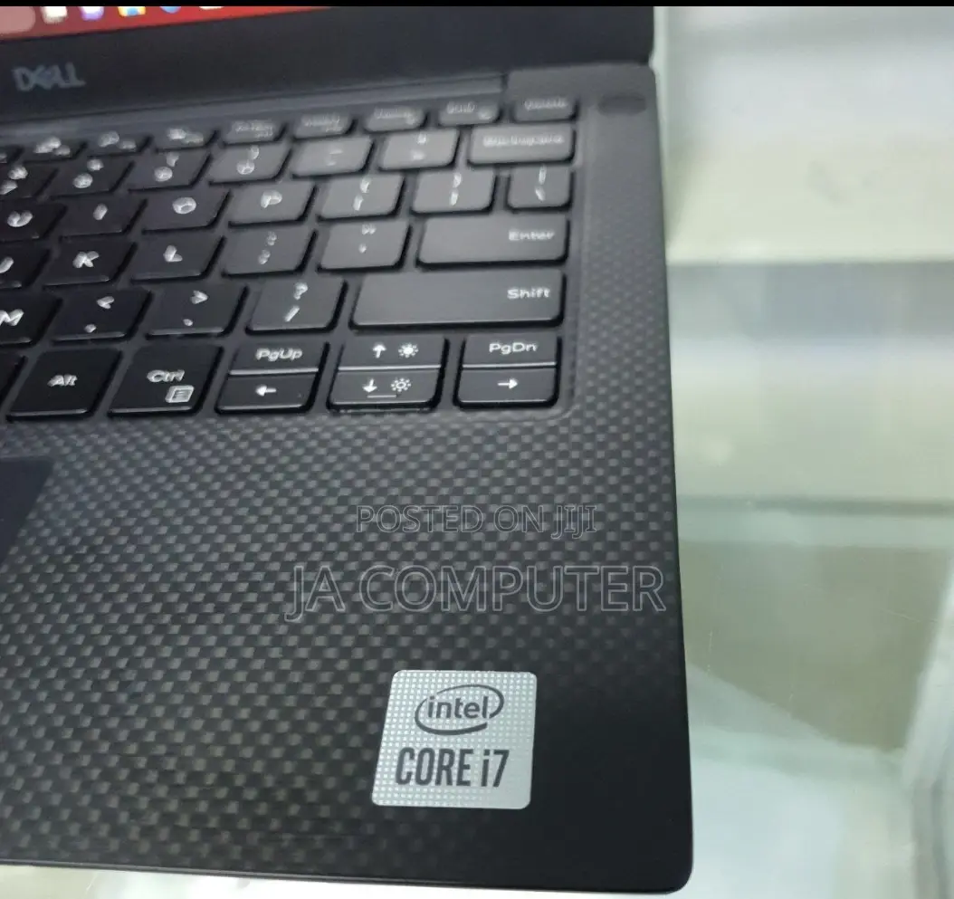 New Laptop Dell XPS 13 16GB Intel Core I7 SSD 512GB