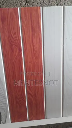 PVC (ፕላስቲክ)ኮርኒስ