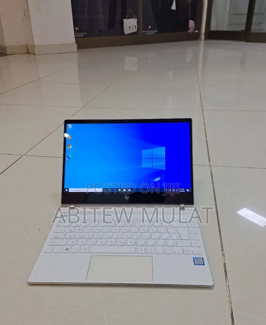 New Laptop HP Spectre 14 8GB Intel Core I5 SSD 512GB
