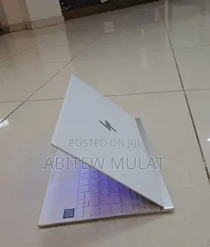 New Laptop HP Spectre 14 8GB Intel Core I5 SSD 512GB