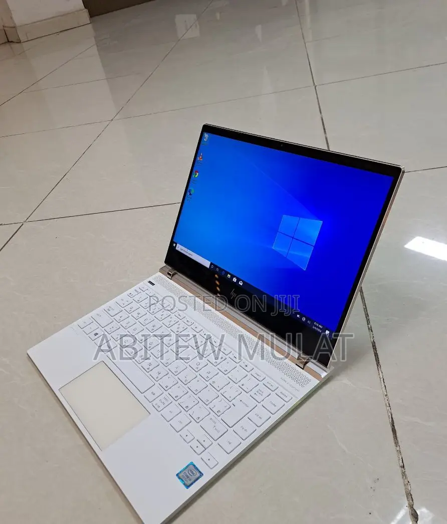 New Laptop HP Spectre 14 8GB Intel Core I5 SSD 512GB