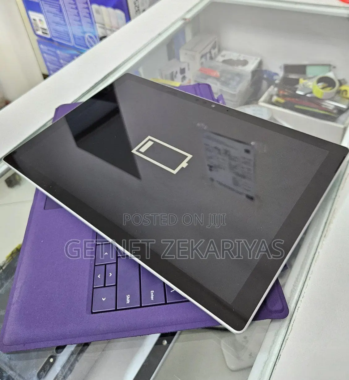 New Laptop Microsoft Surface Pro 4GB Intel Core M SSD 128GB