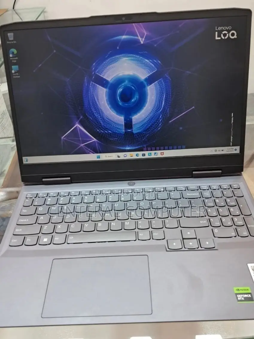 New Laptop Lenovo LOQ 15IRH8 8GB Intel Core I7 SSD 512GB