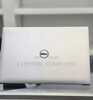 Photo - New Laptop Dell G15 5511 16GB Apple M3 Max SSD 512GB