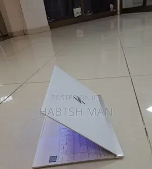 Photo - New Laptop HP Spectre 14 8GB Intel Core I5 SSD 512GB