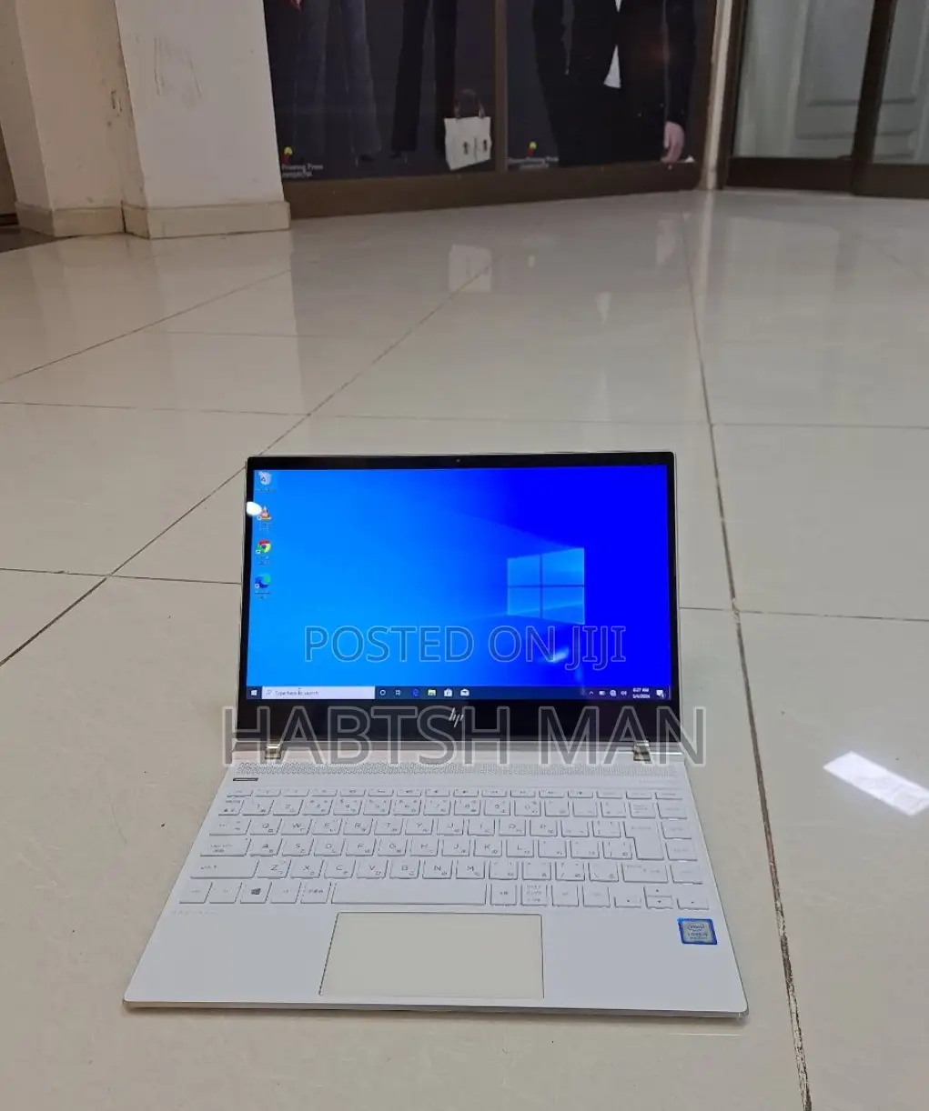 New Laptop HP Spectre 14 8GB Intel Core I5 SSD 512GB