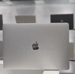 New Laptop Apple MacBook Pro 2018 16GB Intel Core I7 SSD 512GB