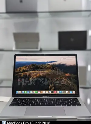 New Laptop Apple MacBook Pro 2018 16GB Intel Core I7 SSD 512GB