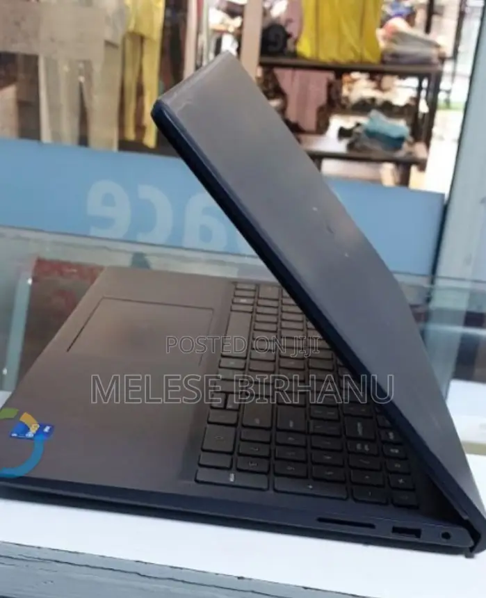 New Laptop Dell 8GB Intel Core I5 SSD 256GB