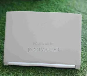 New Laptop MSI GF63 8GB Intel Core I5 SSD 512GB