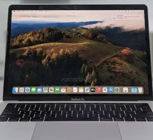 Photo - New Laptop Apple MacBook Pro 2018 16GB Intel Core I7 SSD 512GB