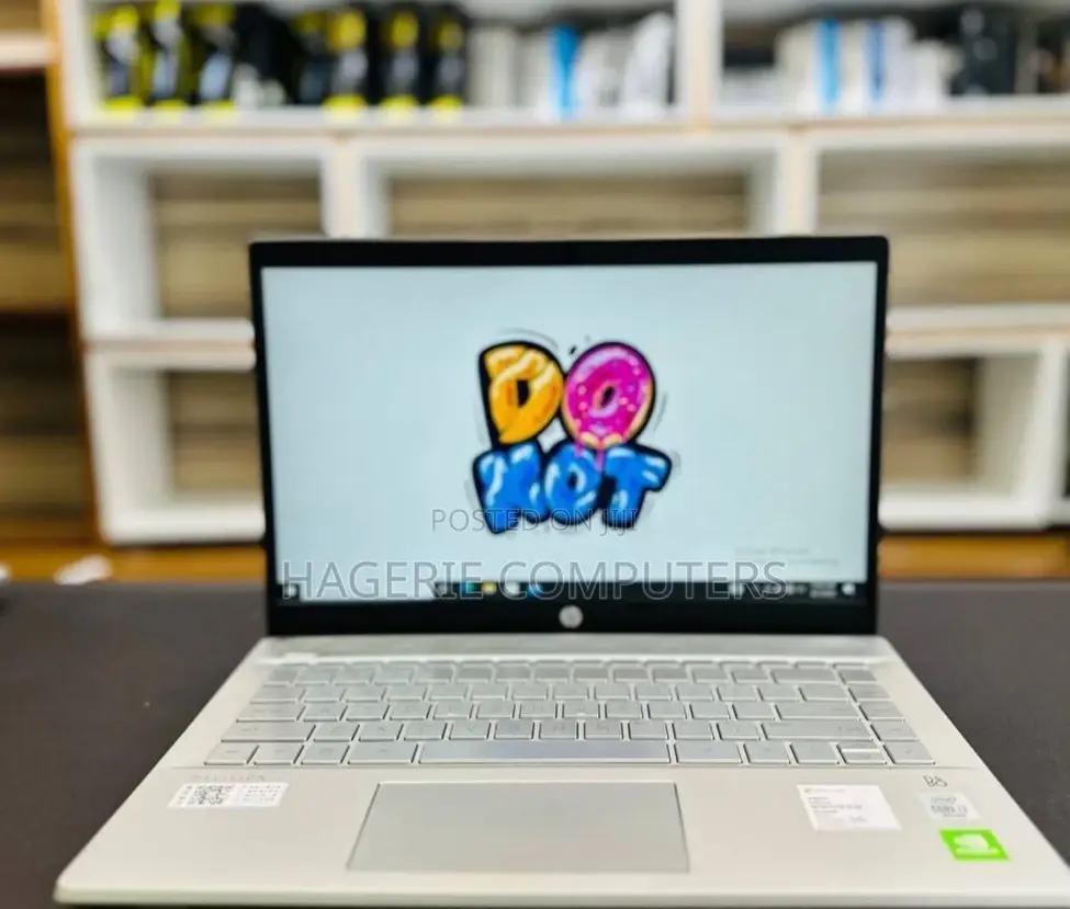 New Laptop HP Pavilion 14z 16GB Intel Core I7 SSD 512GB