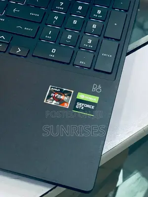 New Laptop HP Victus 15 16GB AMD Ryzen 5 SSD 512GB