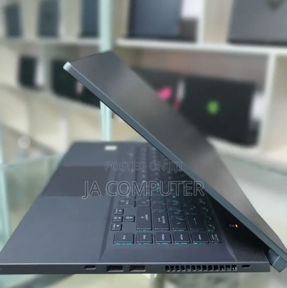 New Laptop Asus ROG Zephyrus G14 16GB Intel Core I7 SSD 512GB