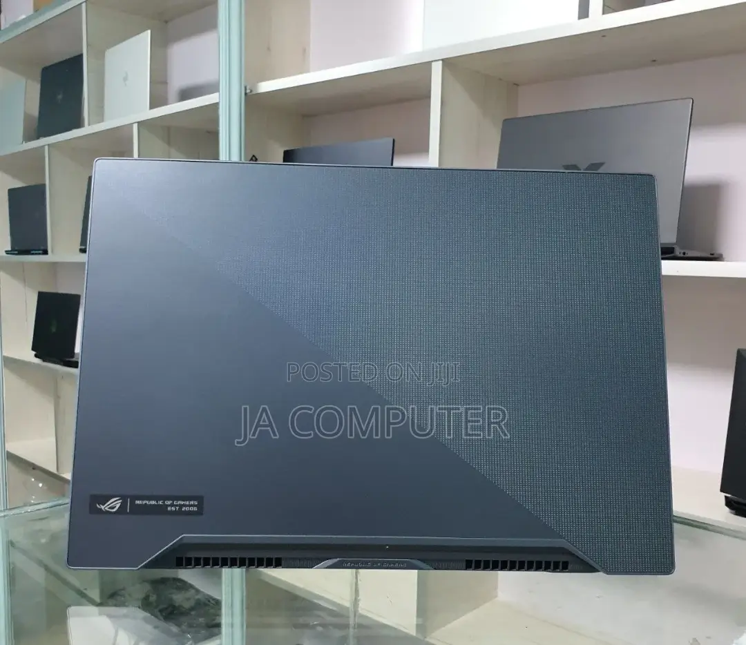 New Laptop Asus ROG Zephyrus G14 16GB Intel Core I7 SSD 512GB